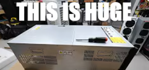 "INSANE 7U GPU Server! 8x RTX 5090 Build for AI & GPU Rentals"